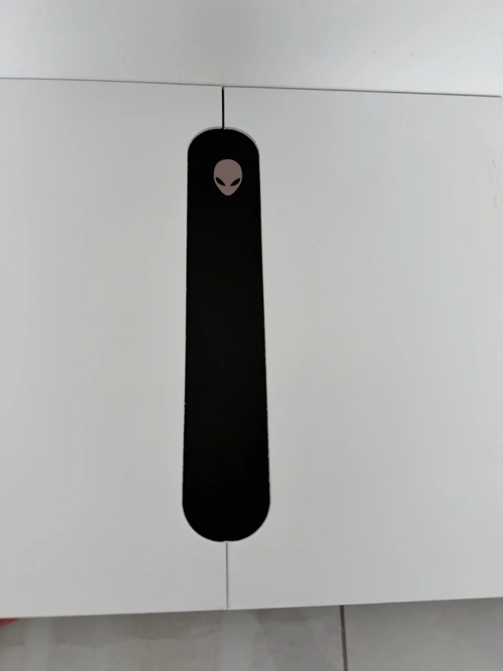 Alienware X16 R2 Empty Gaming Laptop Box - Picture 8 of 12